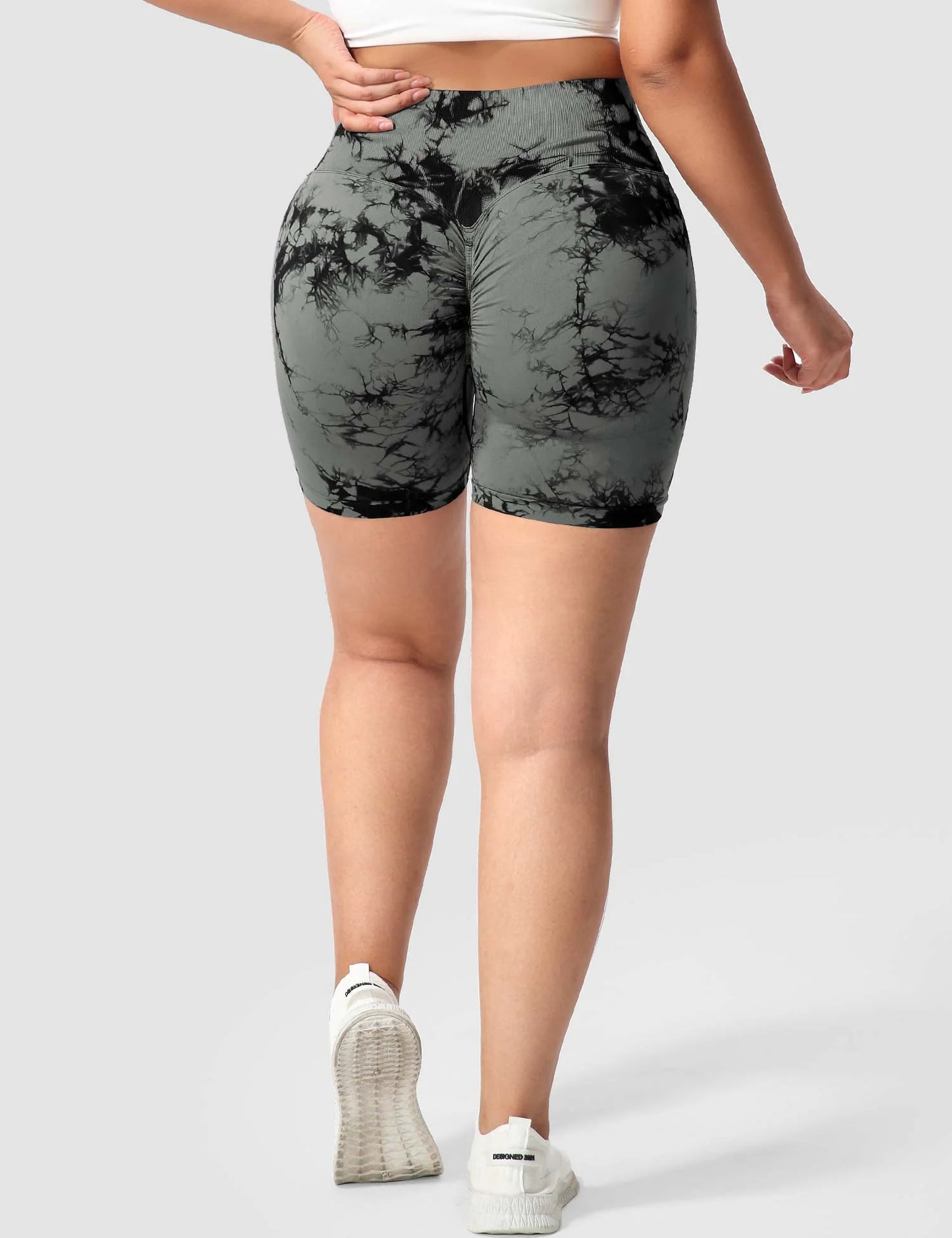 Shorts Camuflado Cinza